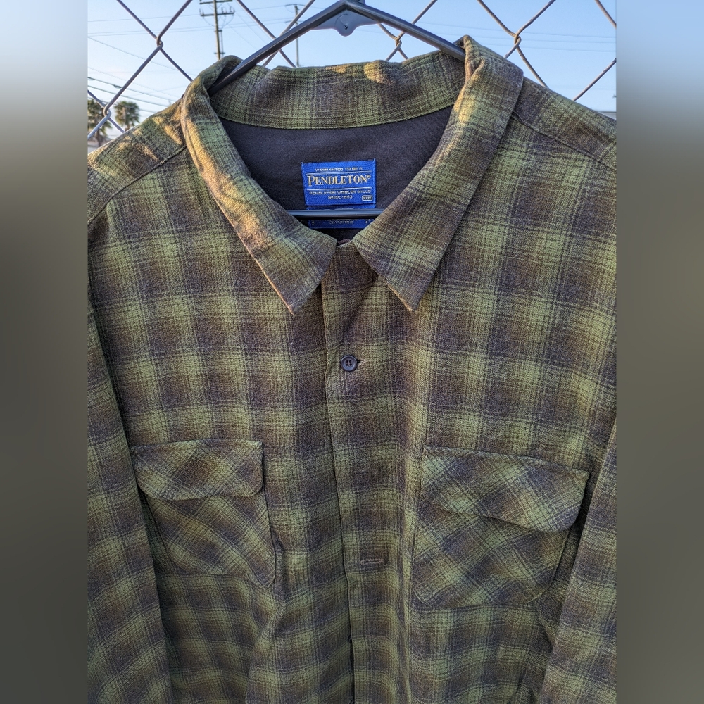 Pendleton 100% Virgin Wool Plaid Large Long Shirt